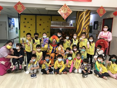 八里愛心教養院三重日托中心與威妮斯特堡幼兒園共融學習如何正確愛牙牙
