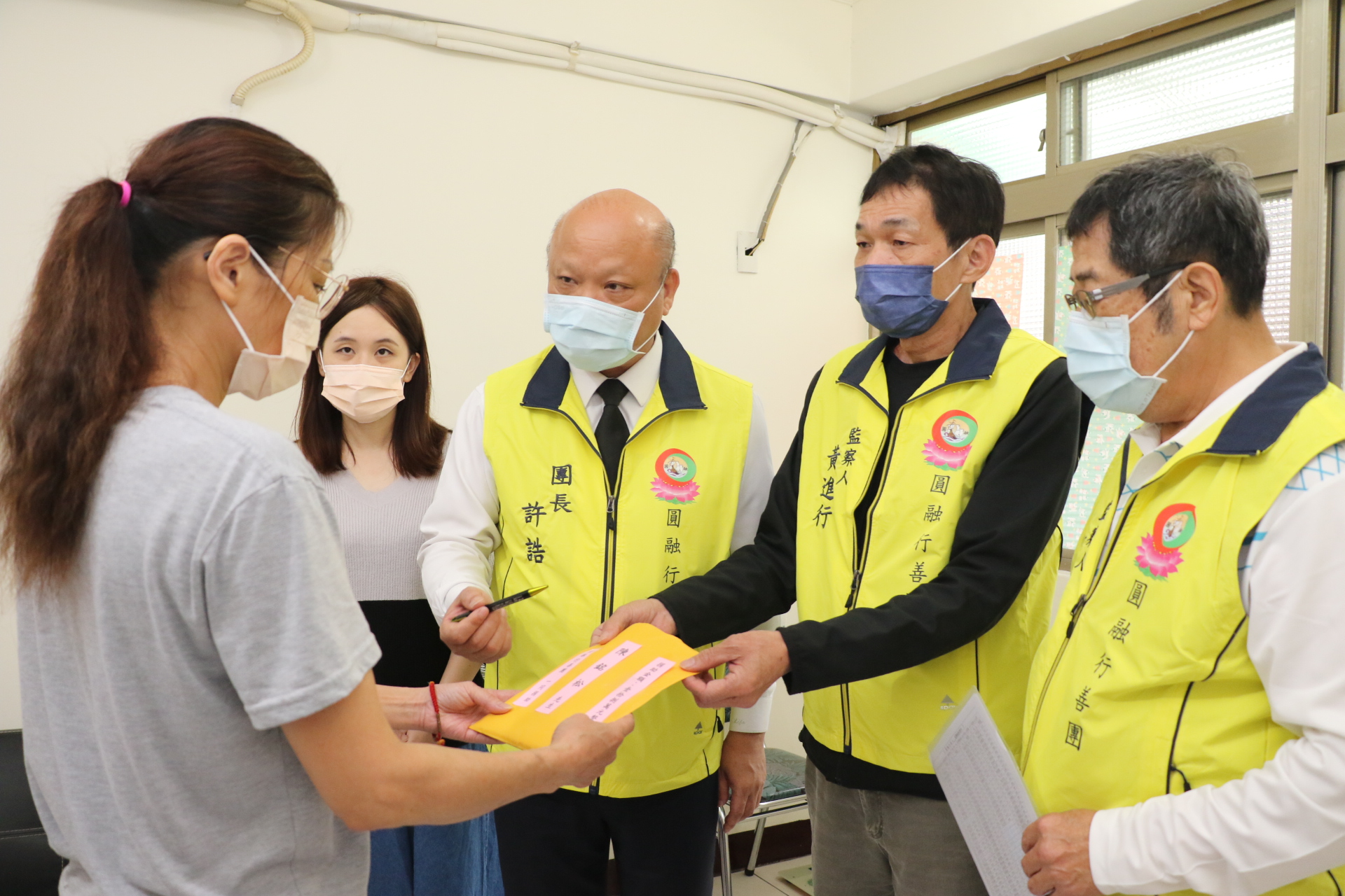癌症化療自費龐大 洪佳君議員轉介
社會局媒合圓融行善團救援18萬元
