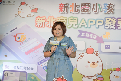 家長代表亮丞媽媽說，最喜歡APP中的聯絡簿月報功能，完整紀錄寶貝的成長時刻，現在更增加疫苗接種提醒，可以讓忙碌的爸媽不會忘記接種日，是育兒好幫手。