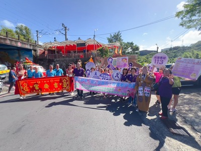 吉安社區發展協會出奇招！結合四腳亭迓媽祖遶境活動進行家庭暴力防治宣導