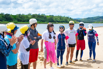 《高年級超進化》從水上運動、冰上挑戰到戶外溯溪、垂降等「超進化任務」，讓觀眾看見不一樣的高年級人生。