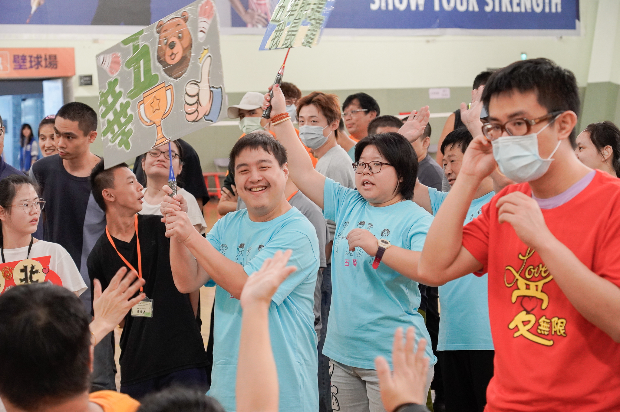 不比輸贏比勇氣！智青羽球賽中和開打 身障選手從球場找到自信