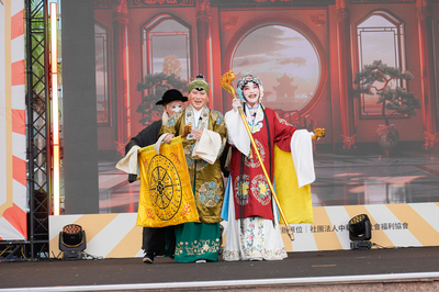 新北市花雅戲曲藝術教育推廣協會以家喻戶曉的《楊門女將》帶來京劇演出