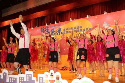 永和區民權社區銀光百老匯表演歌舞