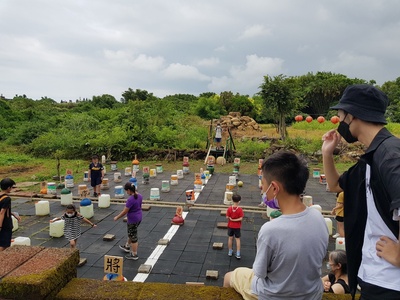 三芝福成社區將稻田改設成兵棋推演場,作為兒少遊戲兼棋盤式管理試驗用